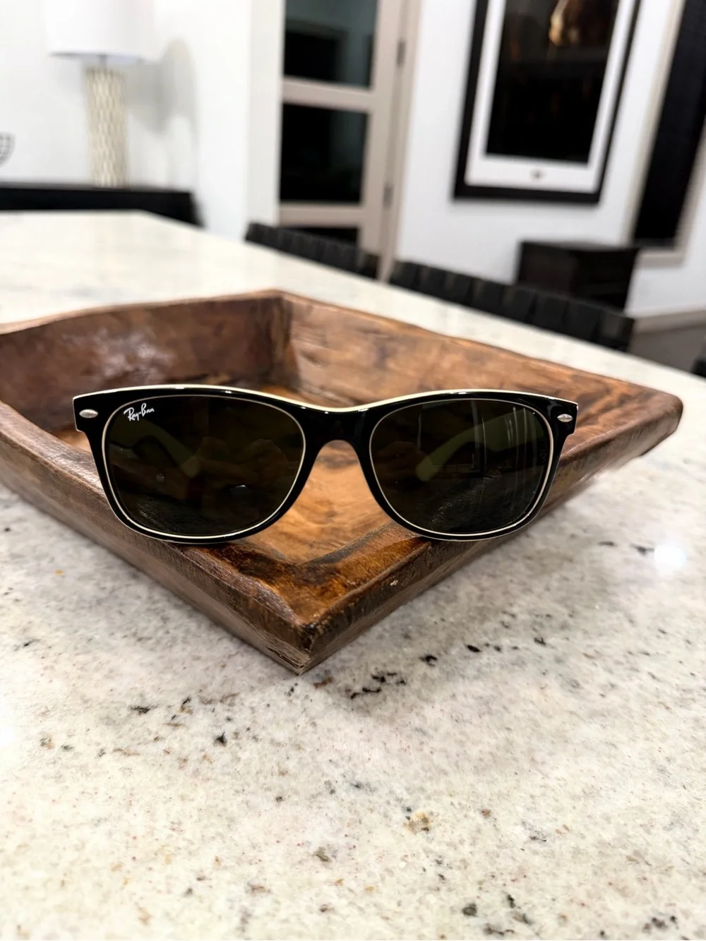 RAY-BAN 0RB2132 NEW WAYFARER